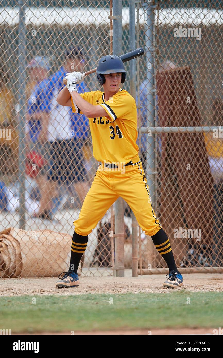 Tyler Whitaker (34) during the WWBA World Championship at the Roger Dean Complex on October 12, 2019 in Jupiter, Florida. Tyler Whitaker attends Bishop Gorman High School in Las Vegas, NV and is committed to Arizona. (Mike Janes/Four Seam Images via AP) Foto Stock