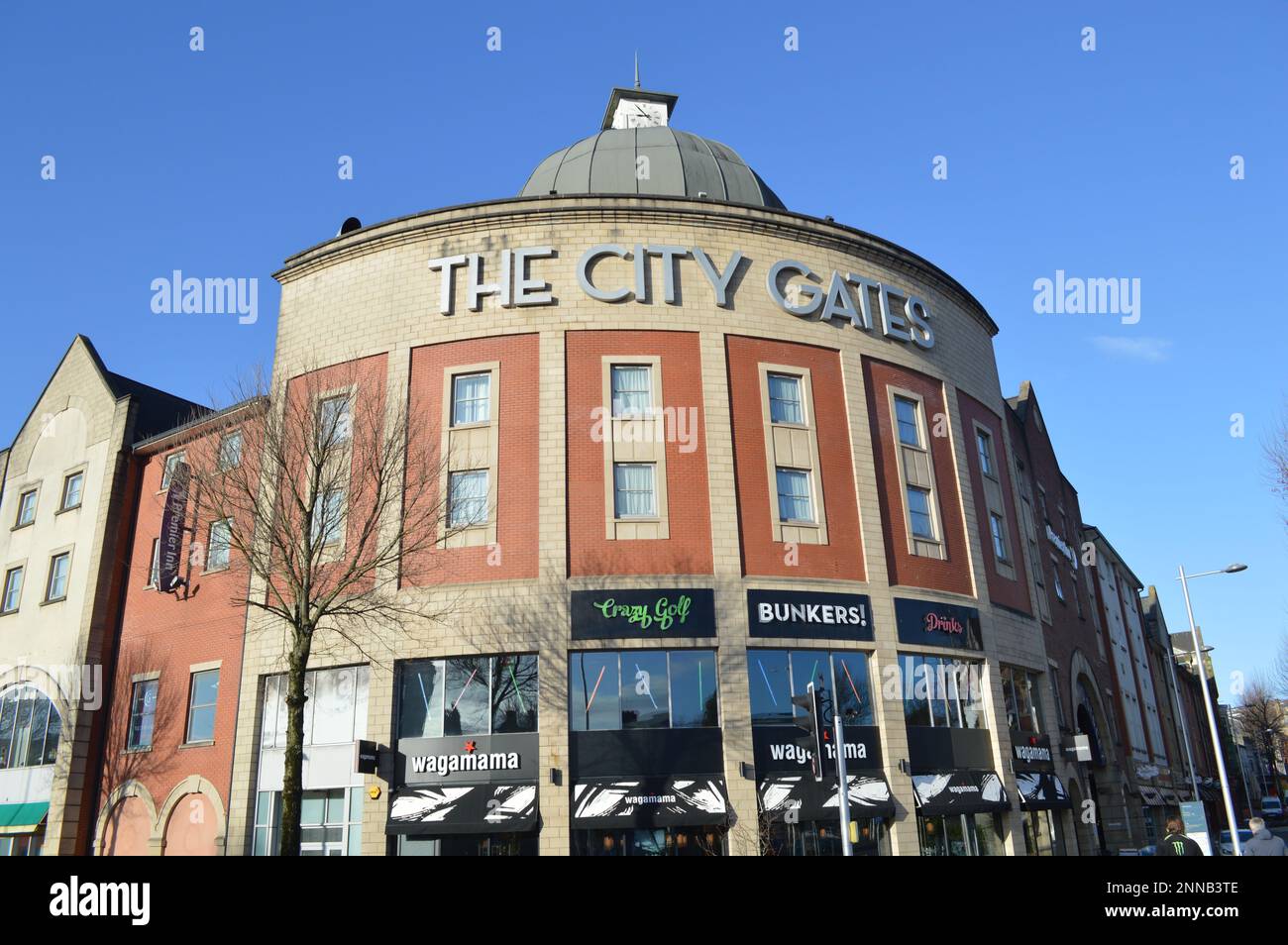 25th febbraio 2023, Swansea, Galles, Regno Unito. Il City Gates a Swansea. Foto Stock