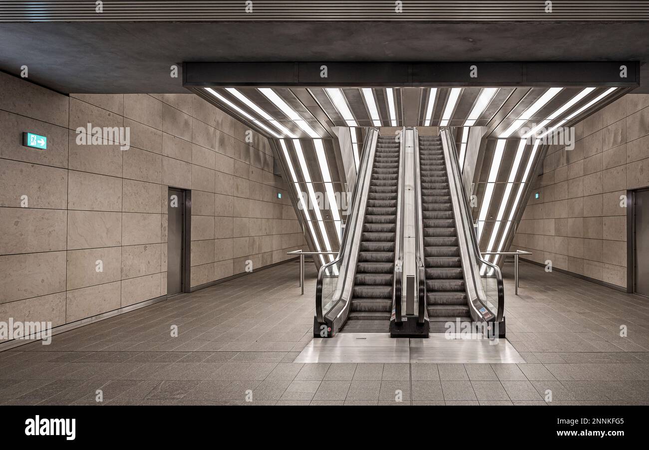 Stazione della metropolitana sulla linea metropolitana di Copenhagen Cirkel, 18 febbraio 2023 Foto Stock