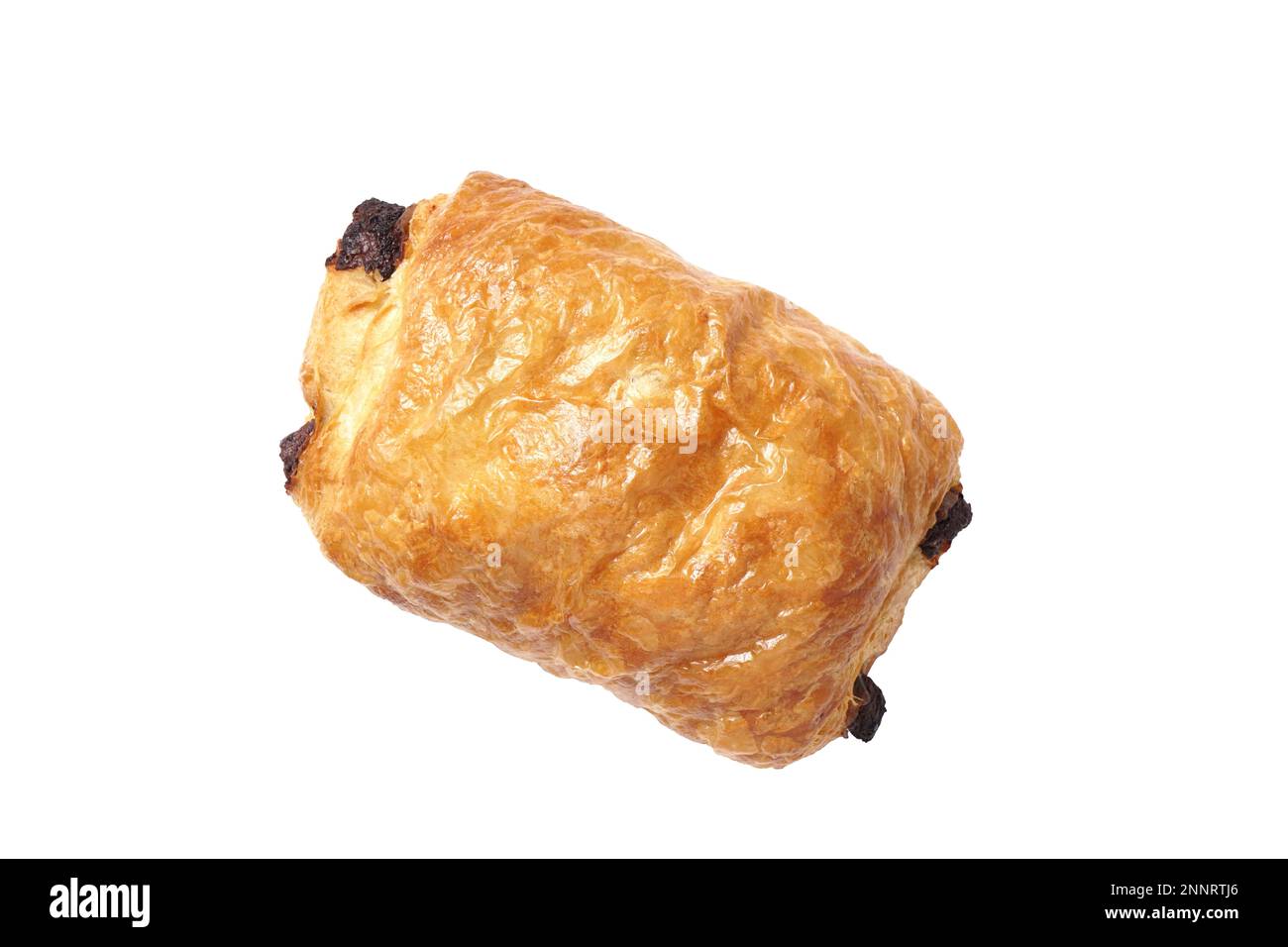 Pain au chocolat o croissant al cioccolato è un tipo di dolce viennoiserie rotolo realizzato da sfoglia di pasta farcita con cioccolato fondente Foto Stock