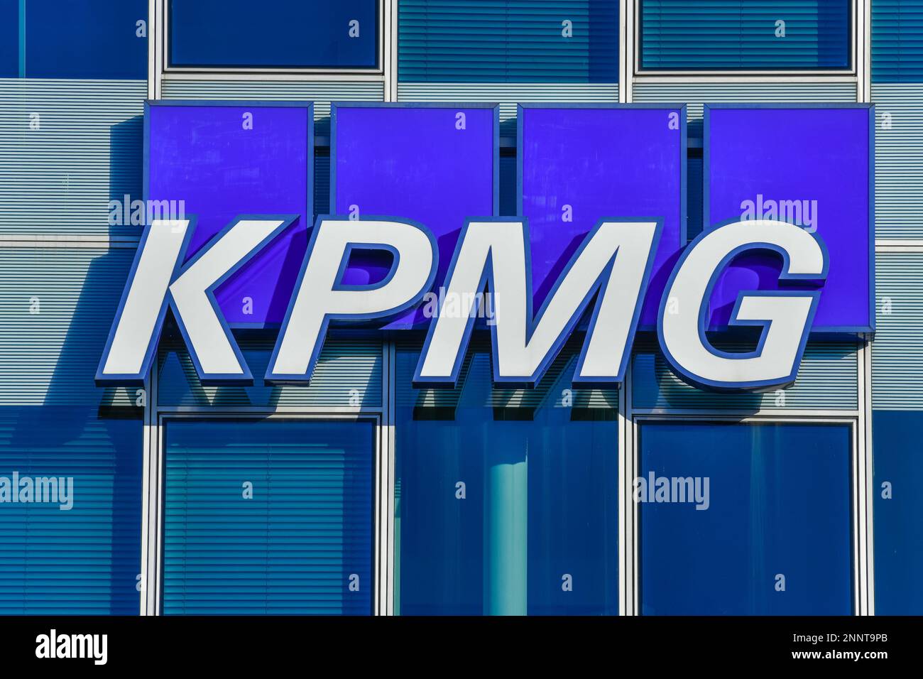 KPMG Wirtschaftspruefungsgesellschaft, Klingelhoeferstrasse, Tiergarten, Mitte, Berlino, Germania Foto Stock