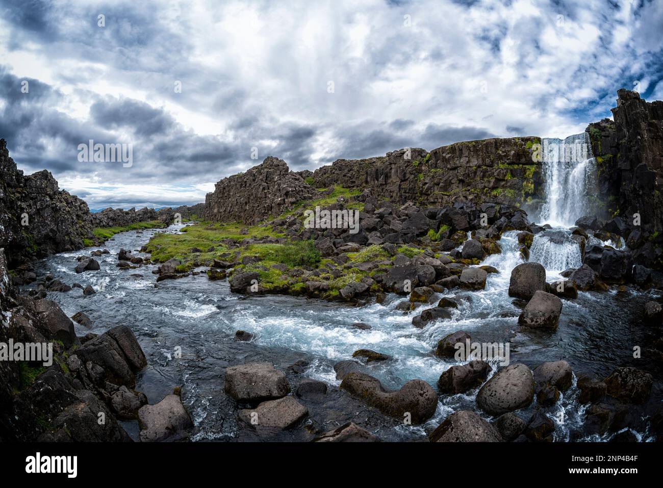 Majestic River, Oxarafoss, Thingquellir National Park, Rift Valley, Reykjavik, Islanda Foto Stock