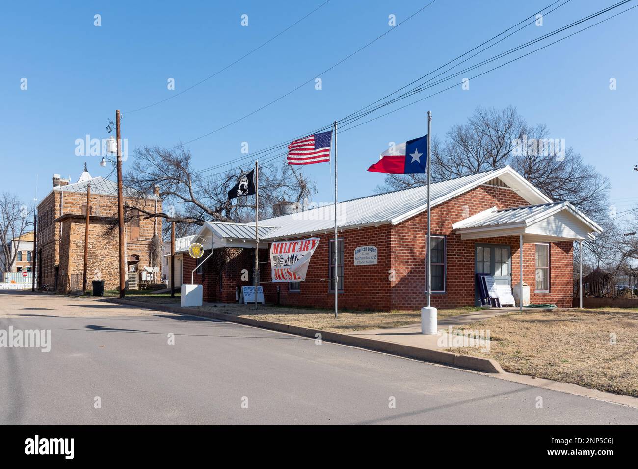 Street shot con American Legion, Texas, USA. Foto Stock