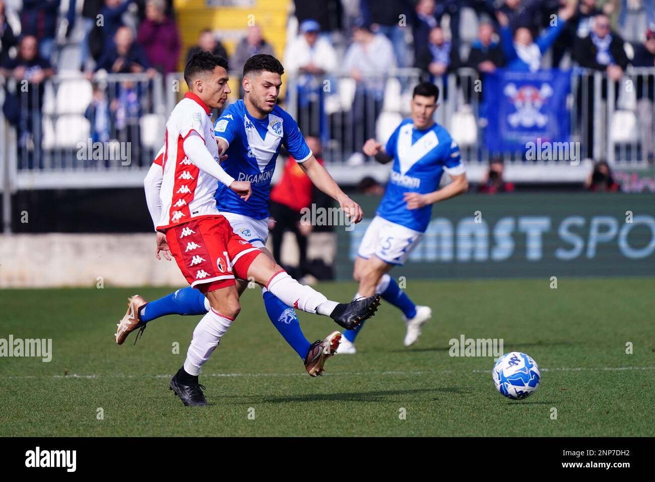 Brescia, Italia. 25th Feb, 2023. Ruben Botta (SSC Bari) durante Brescia Calcio vs SSC Bari, Campionato Italiano di calcio Serie B a Brescia, Italia, Febbraio 25 2023 Credit: Independent Photo Agency/Alamy Live News Foto Stock