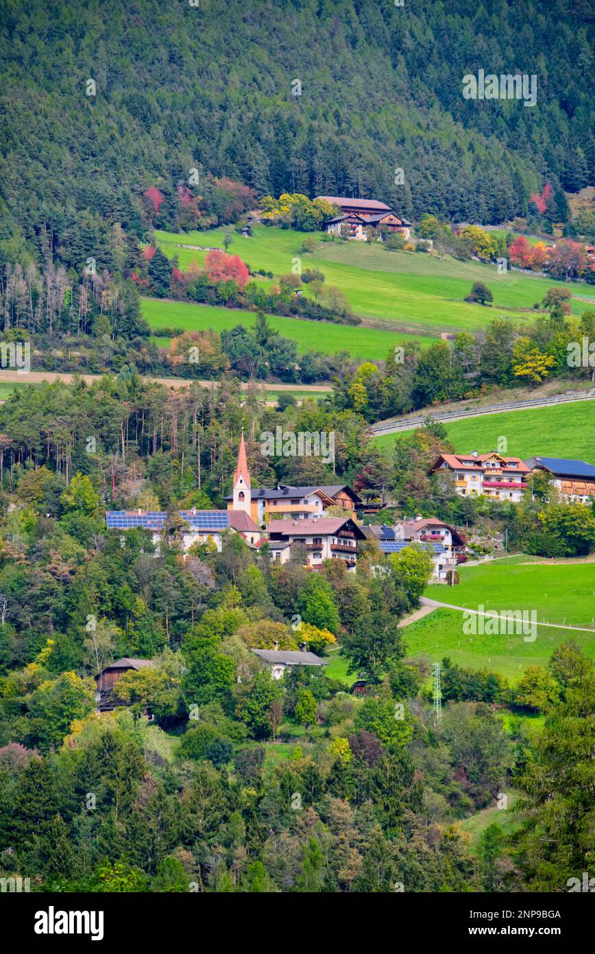 Location:46°46'35,7'N 11°40'02,0'e Rio di Pusteria BZ, Italy taken @Dobbiaco, Italy Foto Stock