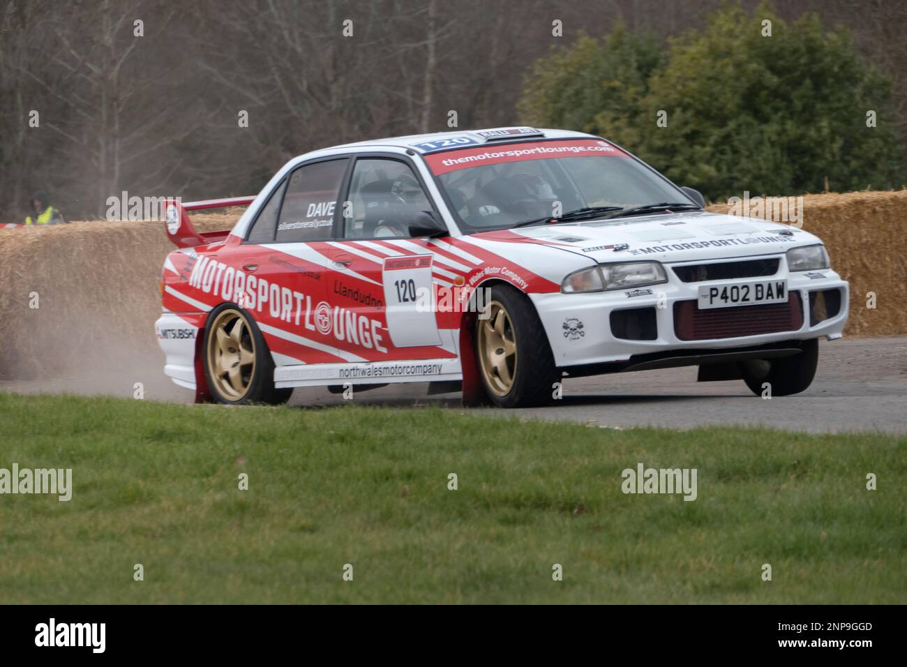 1997 Mitsubishi Evo Rally auto a Race retro 2023 Exhibition e Rally stage a Stoneleigh Park Warwickshire UK Foto Stock