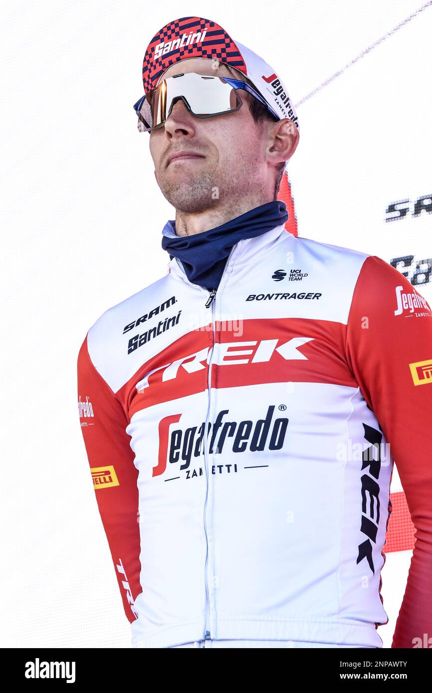 Olandese Bauke Mollema di Trek-Segafredo nella foto all'inizio della gara ciclistica di un giorno Kuurne-Bruxelles-Kuurne, a 193 km da Kuurne a Kuurne via Bruxelles, sabato 25 febbraio 2023. FOTO DI BELGA JASPER JACOBS Foto Stock