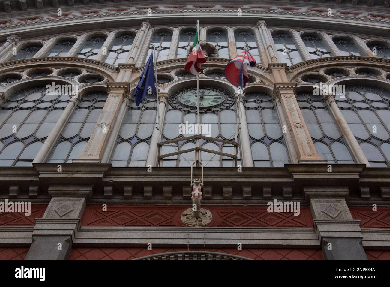 Torino porta Nuova, la stazione ferroviaria principale di Torino, Italia settentrionale. Foto Stock