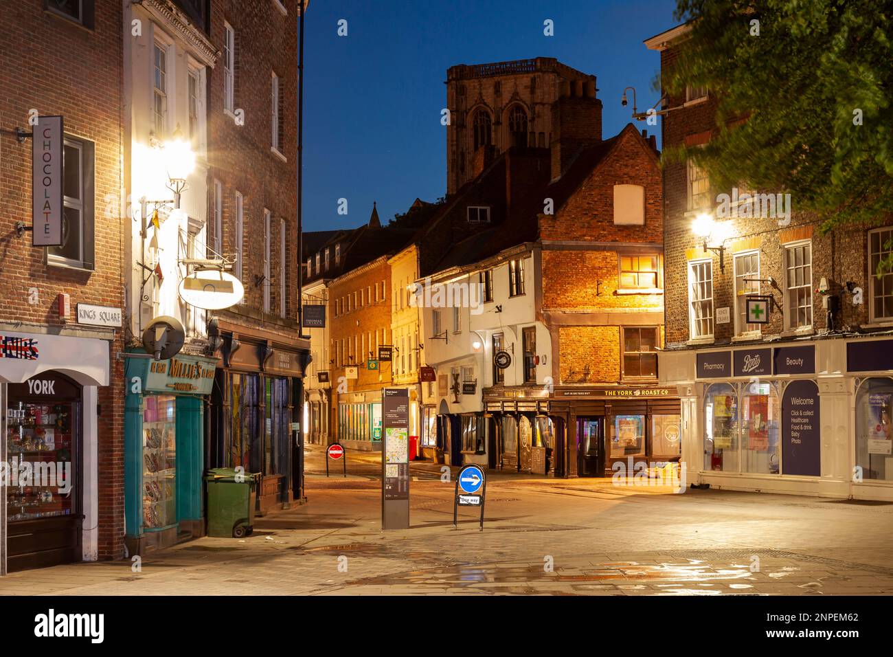 Dawn nel centro storico di York. Foto Stock