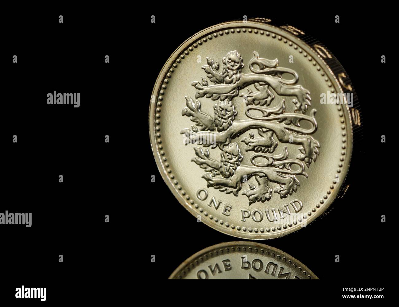 2002 prova £1 con i 3 Lions che rappresentano l'Inghilterra. I tre leoni risalgono a Riccardo cuore di Leone (1189-1199) Foto Stock