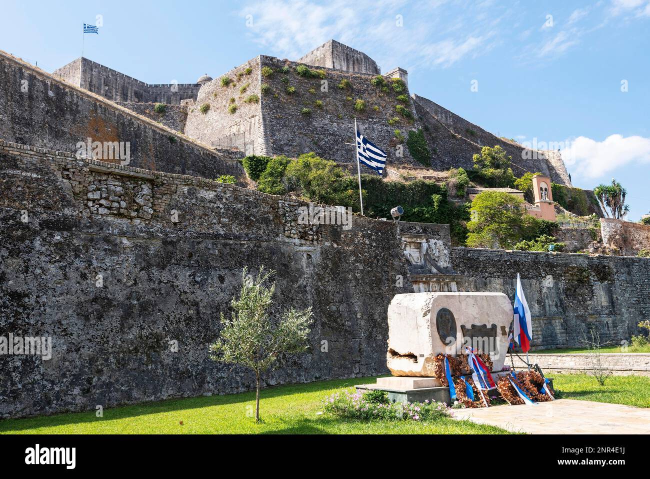 Memoriale di guerra, Fortezza Nuova, Kerkyra, Isola di Corfù, Isole IONIE, Grecia Foto Stock