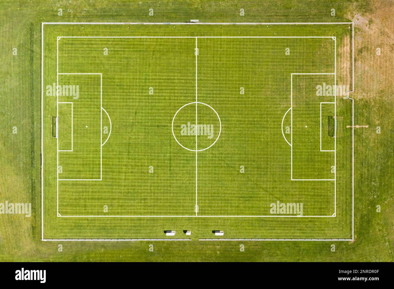Veduta aerea del campo di calcio vuoto Green - gioco di calcio. Foto Stock