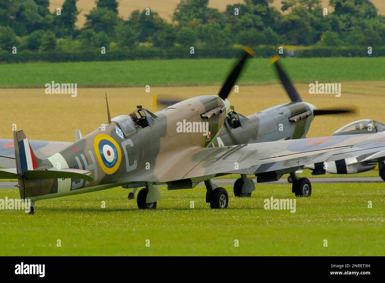 Vickers Supermarine Spitfire Mk VB, BM597, G-MKVB, Flying Legends 2014, Duxford Air Display, Cambridgeshire, Inghilterra, Regno Unito, Foto Stock
