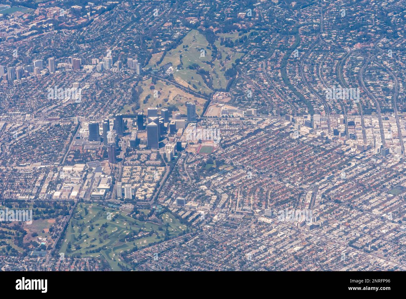 Vista aerea delle aree di Century City e Westwood di Los Angeles Foto Stock