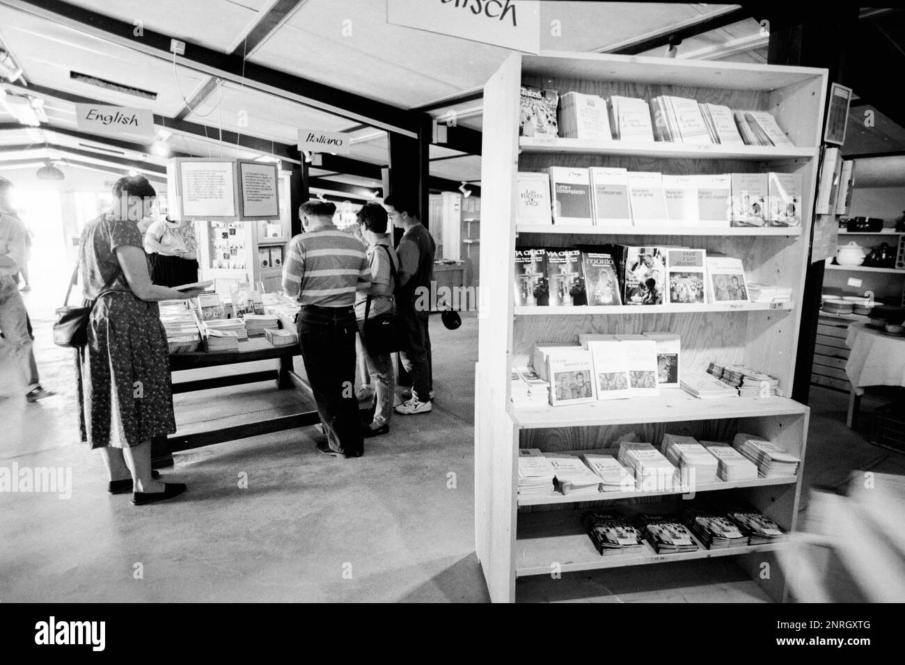 Archivi 90ies: Comunità ecumenica di Taizé, Taizé, Saône e Loira, Borgogna, Francia, 1990 Foto Stock