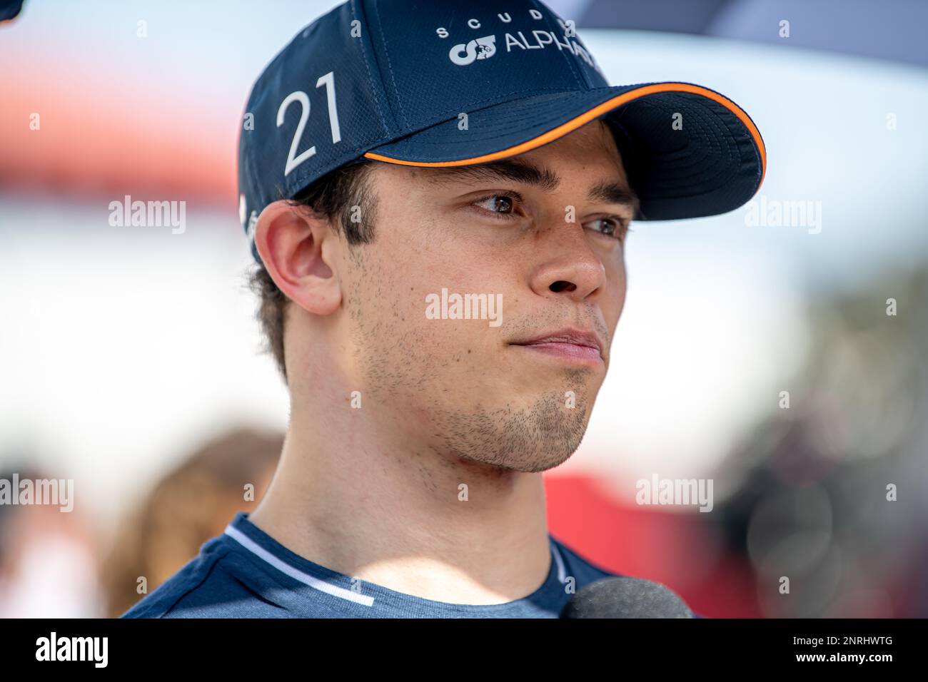 CIRCUITO INTERNAZIONALE BAHRAIN, BAHRAIN - 25 FEBBRAIO: Nyck de Vries, Scuderia AlphaTauri AT04 durante i test Bahrain al Bahrain International Circuit il 25 febbraio 2023 a Sakhir, Bahrain. (Foto di Michael Potts/BSR Agency) Foto Stock