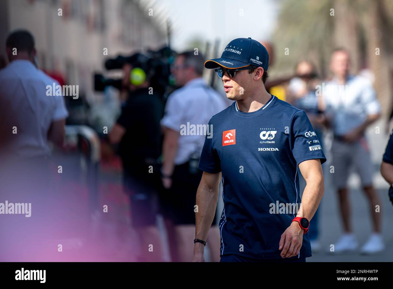 CIRCUITO INTERNAZIONALE BAHRAIN, BAHRAIN - 25 FEBBRAIO: Nyck de Vries, Scuderia AlphaTauri AT04 durante i test Bahrain al Bahrain International Circuit il 25 febbraio 2023 a Sakhir, Bahrain. (Foto di Michael Potts/BSR Agency) Foto Stock