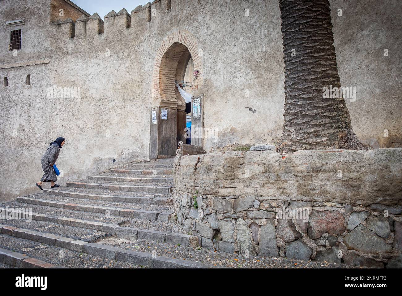 Bab okla gate, e la parete della medina, medina, Sito Patrimonio Mondiale dell'UNESCO,Tetouan, Marocco Foto Stock