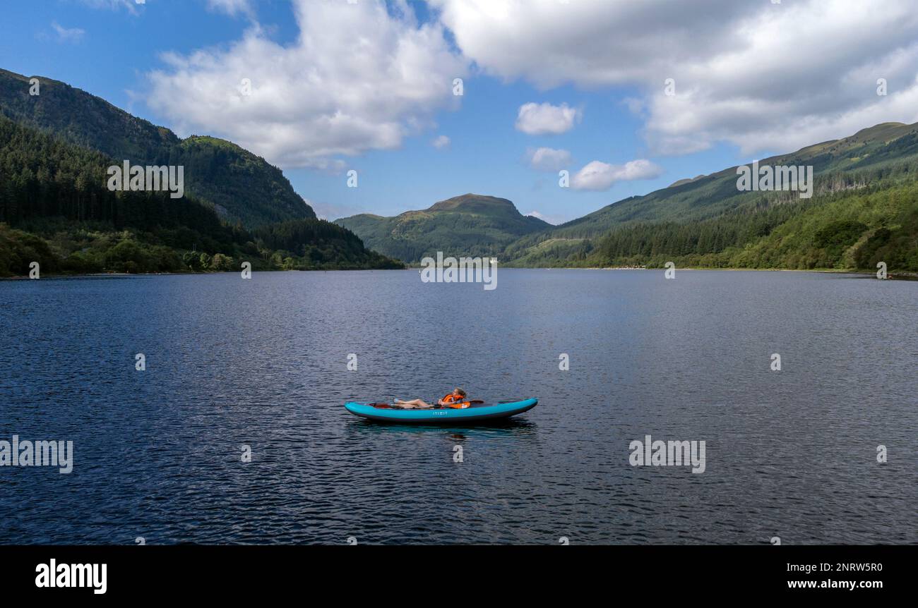 Loch Lubnaig vicino a Callander nelle Highlands scozzesi. Fa parte del Loch Lomond e del Parco Nazionale Trossachs Foto Stock