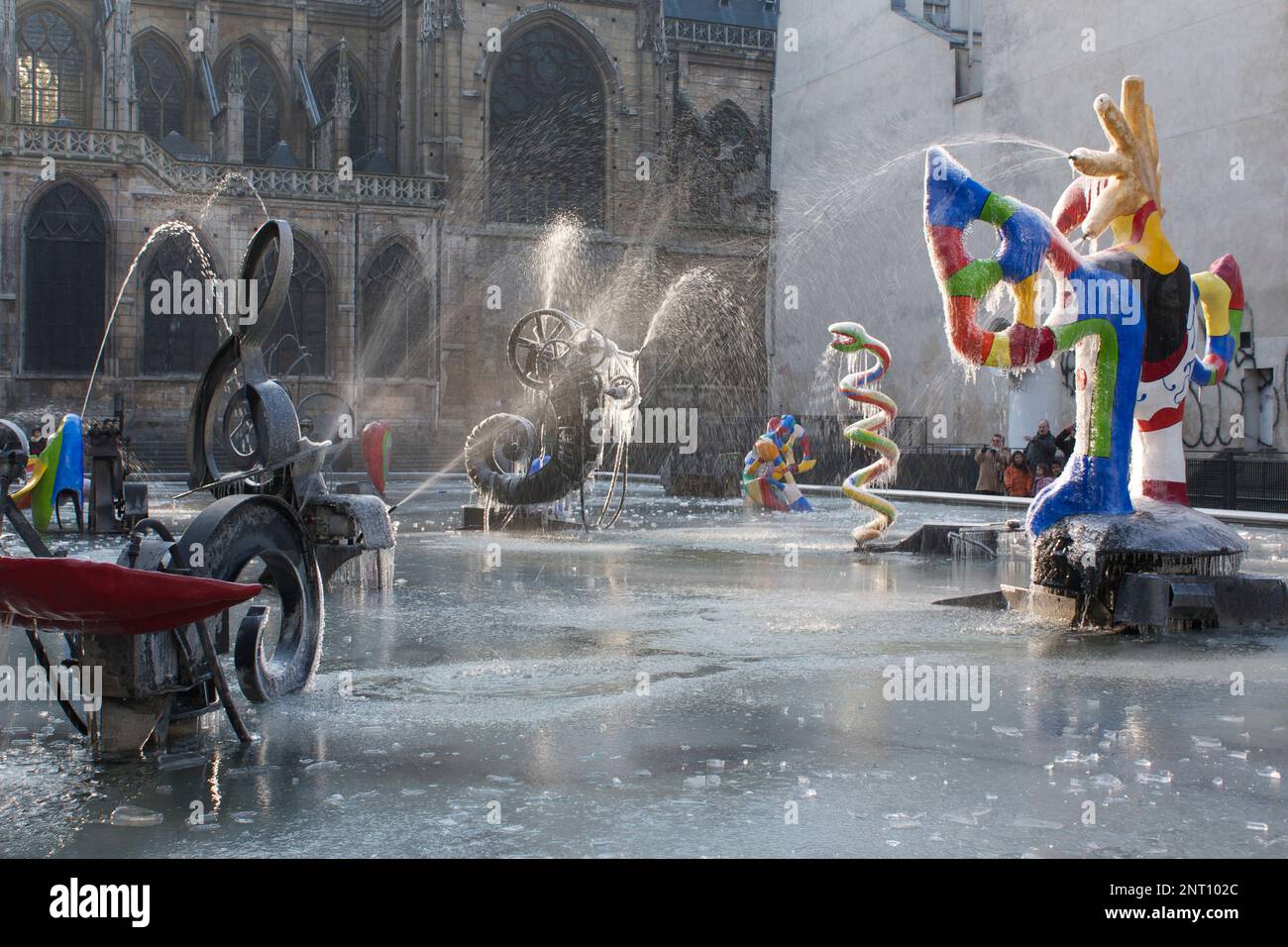 Sculture in Fontana Stravinsky, Parigi, Francia Foto Stock