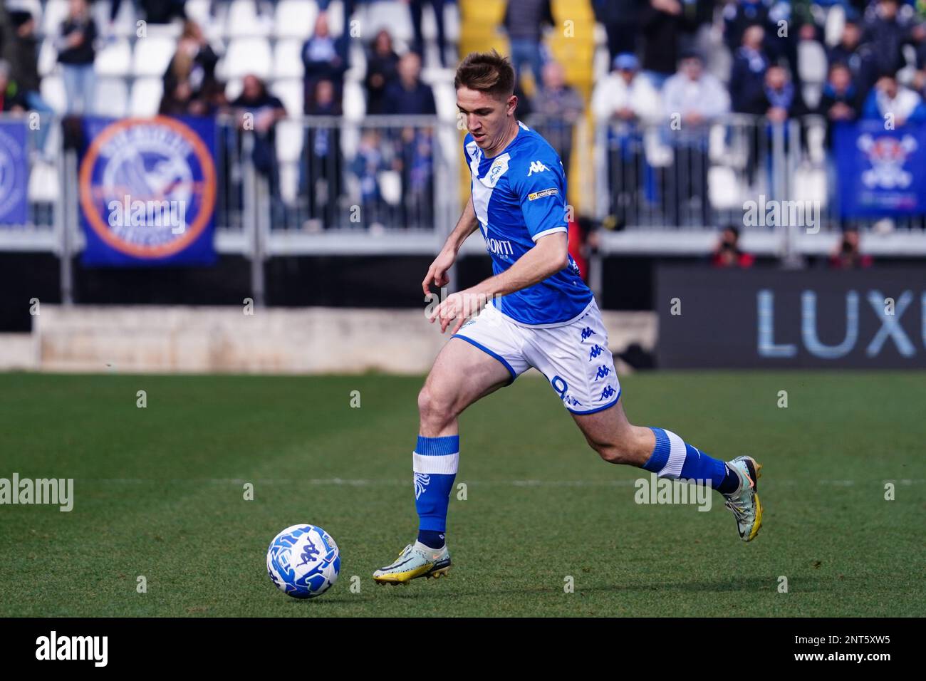 Stadio Mario Rigamonti, Brescia, Italia, 25 febbraio 2023, Marcin Listkowski (Brescia Calcio) durante Brescia Calcio vs SSC Bari - Calcio italiano se Foto Stock