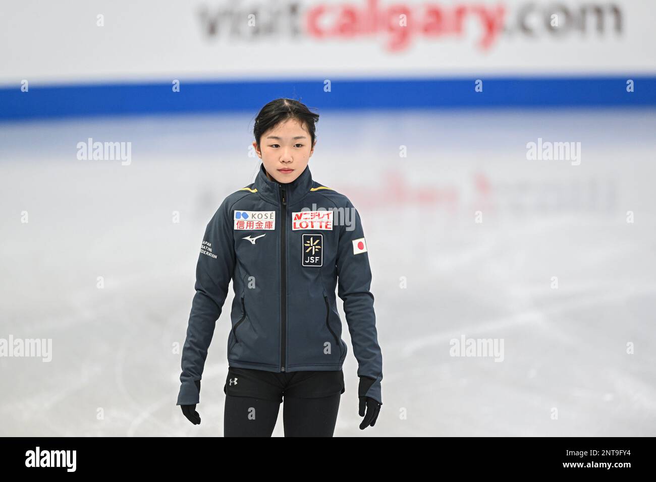 Ami NAKAI (JPN), durante le Ladies Practice, al Campionato Mondiale di SISU Junior Figure Skating 2023, al WinSport Arena, il 27 febbraio 2023 a Calgary, Canada. Credit: Raniero Corbelletti/AFLO/Alamy Live News Foto Stock