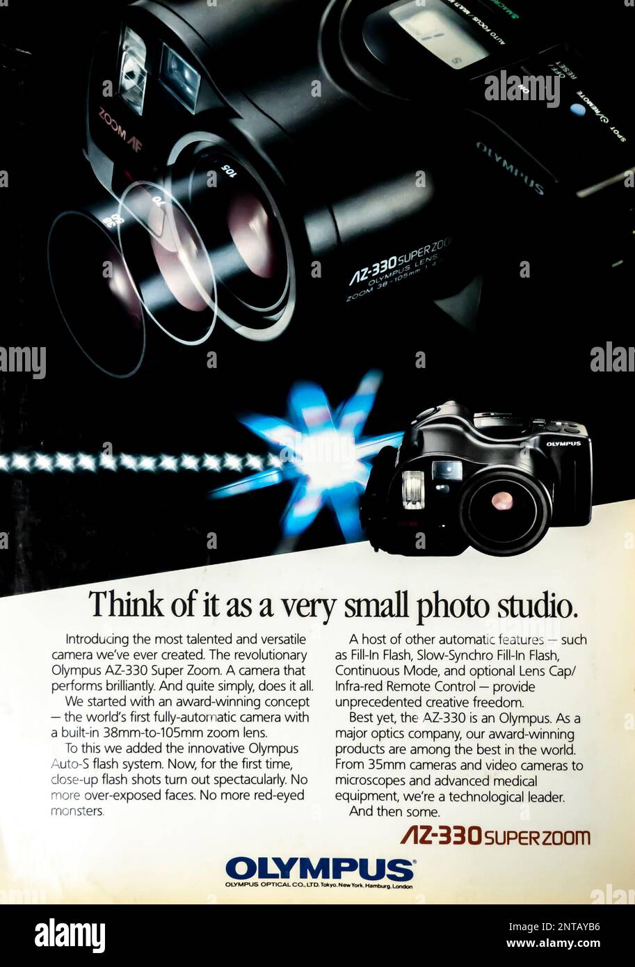 Olympus AZ-330 spot fotografico in una rivista NatGeo, maggio 1992 Foto Stock