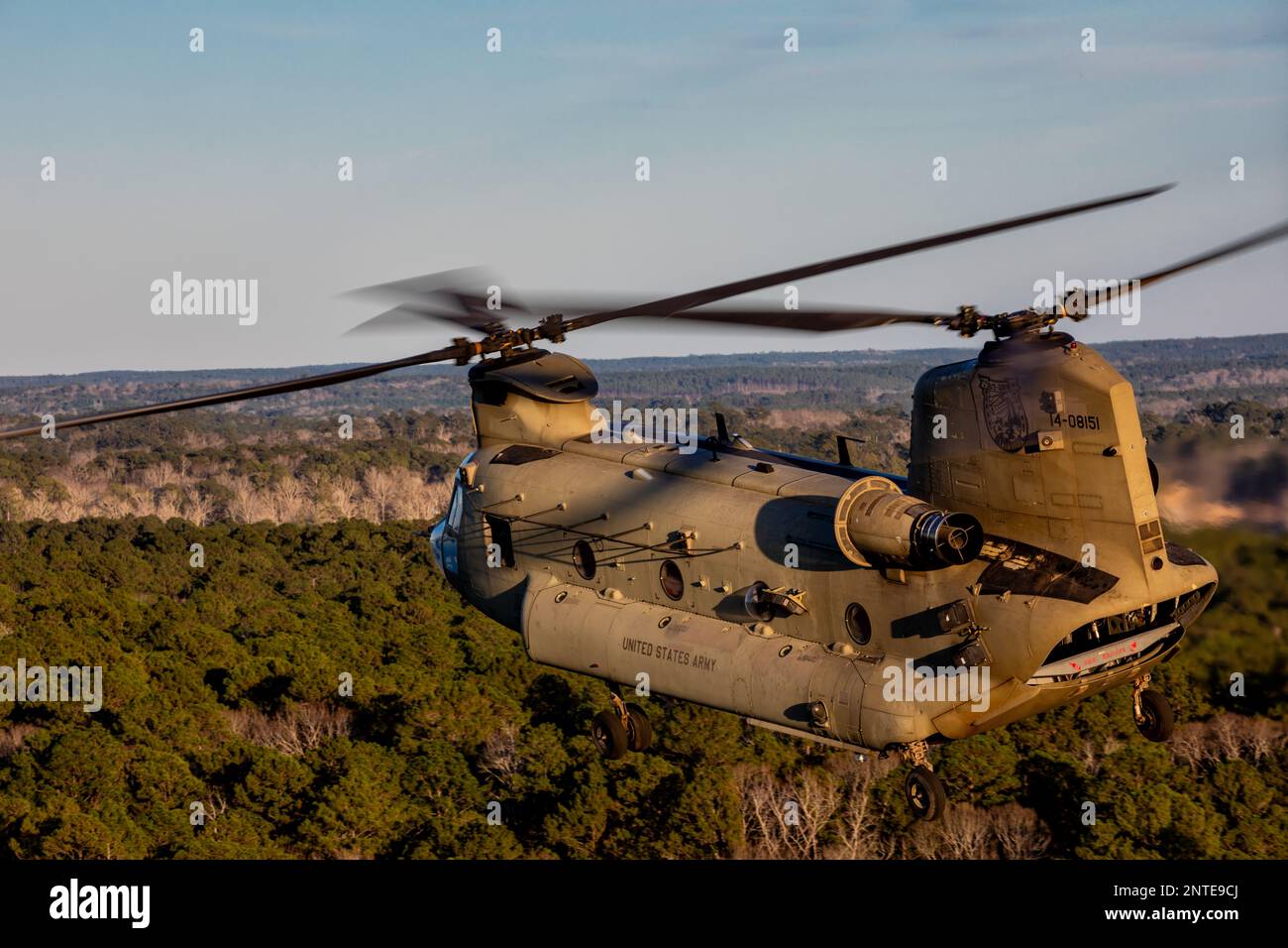 I soldati partecipano alla convalida della corsia di eloscast per la competizione di miglior medico dell'esercito del 2023 a Fort Polk, Louisiana. Foto Stock