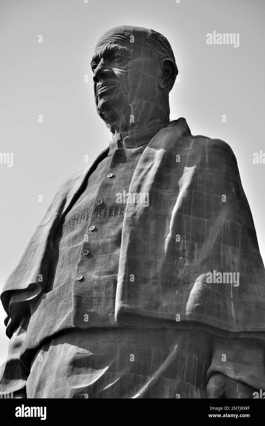 Statua dell'unità, statua colossale di Vallabhbhai Patel, la statua più alta del mondo, situata nella colonia di Kevadia, Gujarat, India Foto Stock