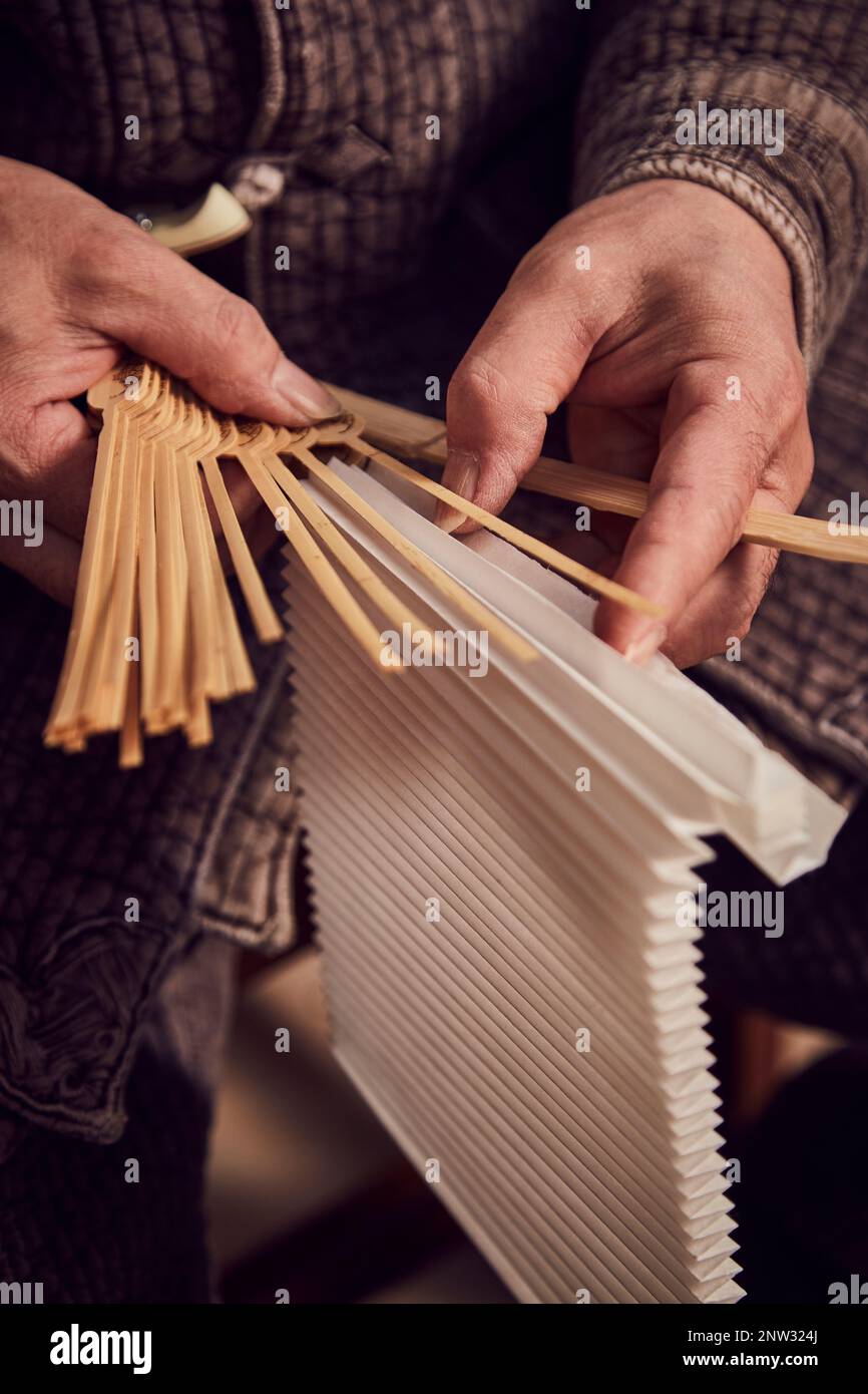 Hanji, carta tradizionale coreana, carta hanji fan fatto a mano da gelso, artigiano Foto Stock