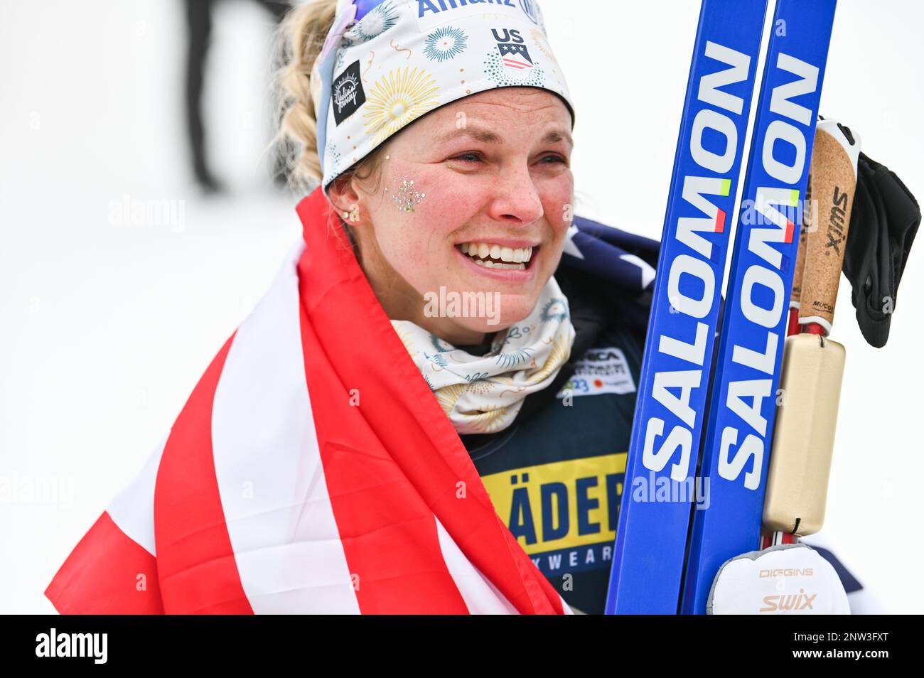 Planica, Slovenia. 28th Feb, 2023. American Jessie Diggins dopo aver vinto la gara di freestyle 10-K femminile al FIS World Nordic Ski Championships 2023 di Planica, Slovenia. John Lazenby/Alamy News dal vivo Foto Stock