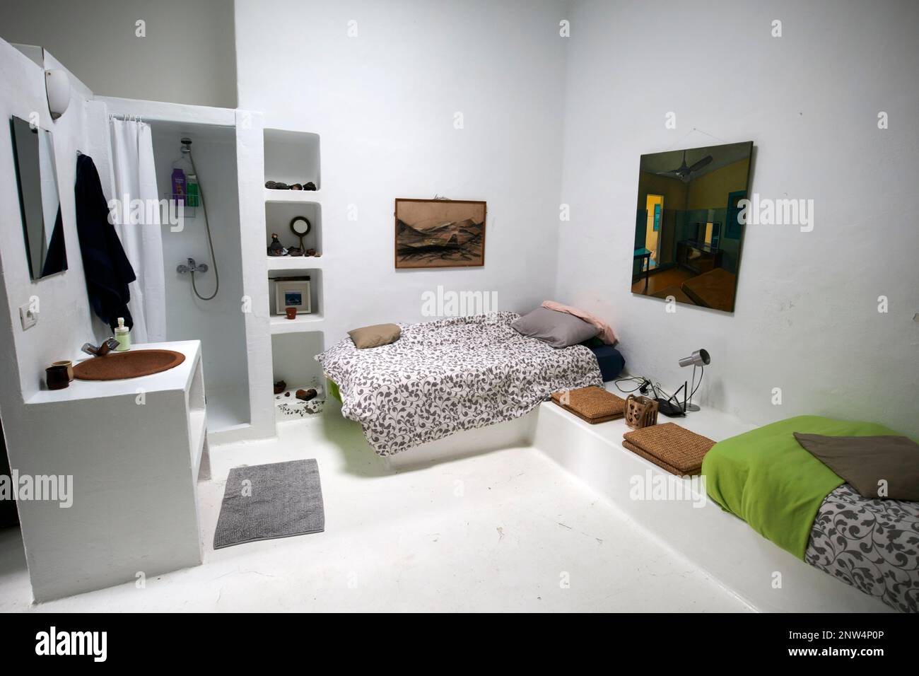 camera all'interno del tradizionale edificio finca casa colonica imbiancata dimora storica a Lanzarote, Isole Canarie, Spagna Foto Stock