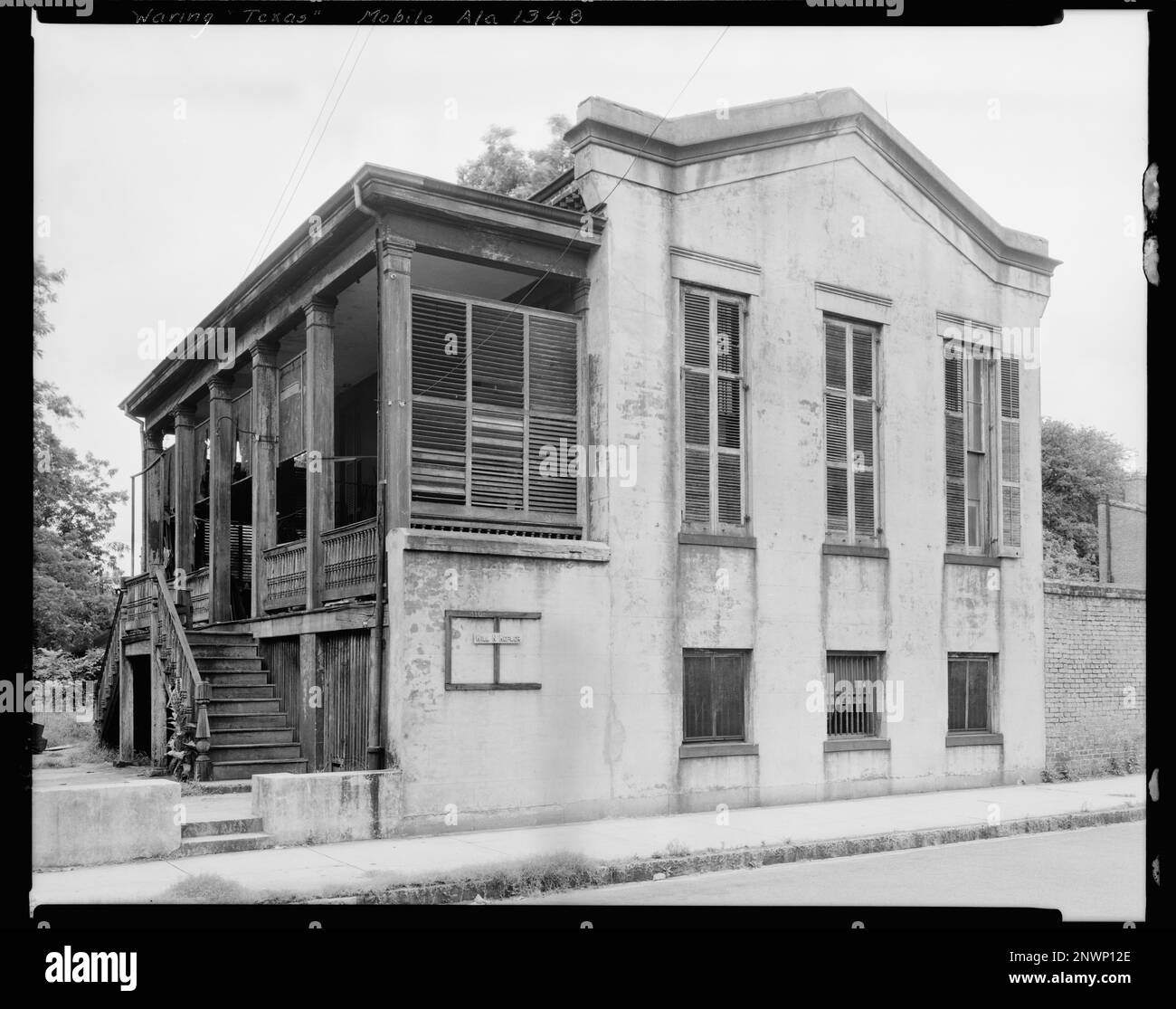 The Waring House, 351 Government St., Mobile, Mobile County, Alabama. Carnegie Survey of the Architecture of the South. Stati Uniti, Alabama, Contea di Mobile, Mobile, Case, Portici, scale. Foto Stock