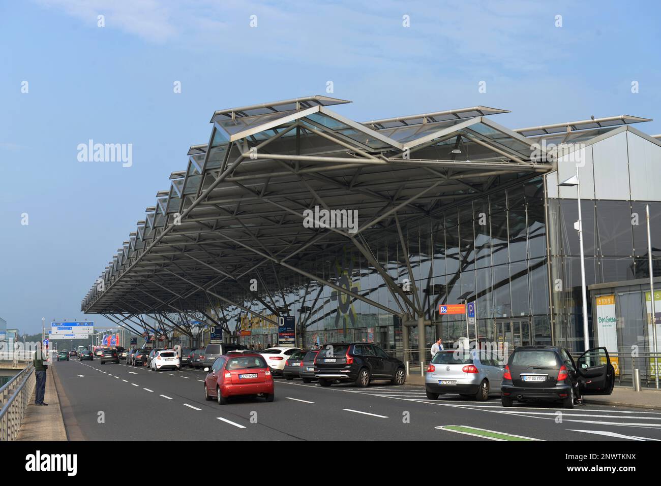 Terminal D, aeroporto di Colonia-Bonn, Renania settentrionale-Vestfalia, Germania Foto Stock