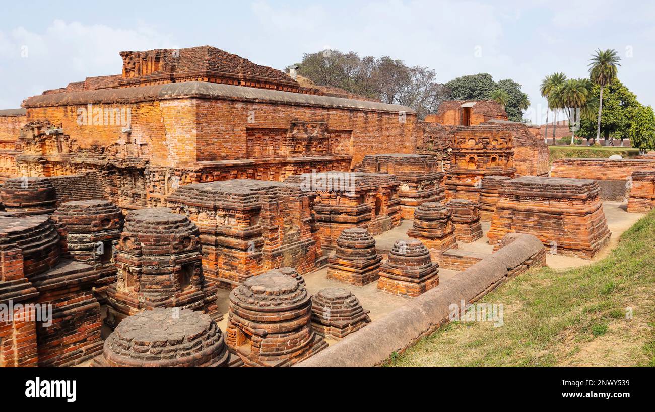 Rovine di Chaityas nel complesso di Nalanda University, Rajgir, Nalanda, Bihar, India Foto Stock