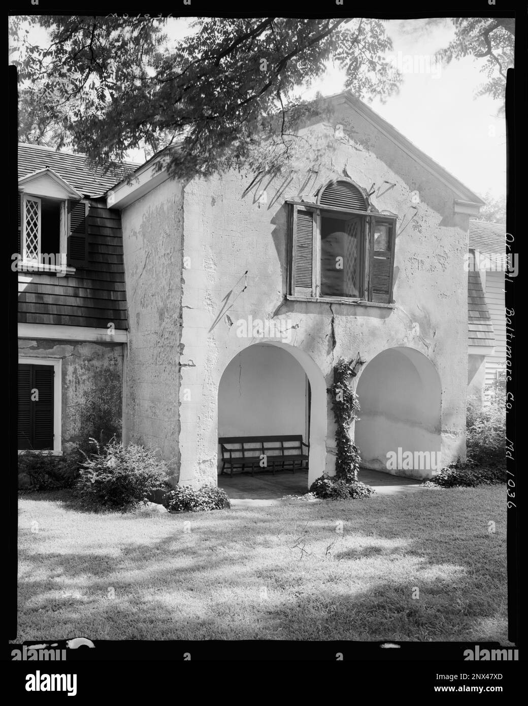Orwell, Franklinville, Baltimore County, Maryland. Carnegie Survey of the Architecture of the South. Stati Uniti, Maryland, Baltimore County, Franklinville, Benches, Case, Porches. Foto Stock