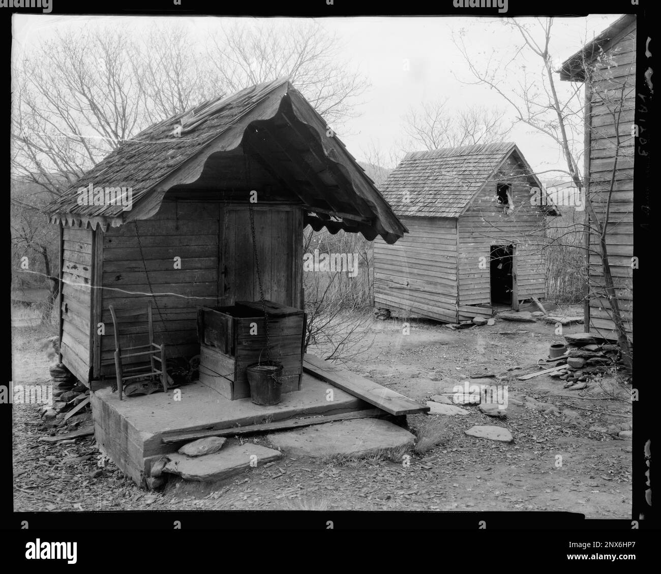 Giddings House, Brown's Cove, Albemarle County, Virginia. Carnegie Survey of the Architecture of the South. Stati Uniti Virginia Albemarle County Brown's Cove, annessi, edifici in legno. Foto Stock