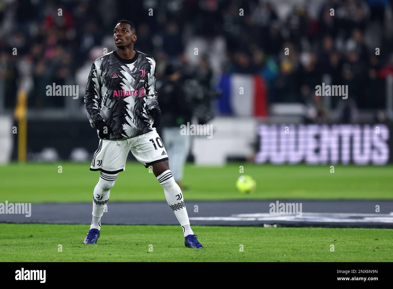Torino, Italia . 28 febbraio 2023, Paul Pogga della Juventus FC durante il warm up prima della Serie A match tra Juventus FC e Torino FC allo Stadio Allianz il 28 febbraio 2023 a Torino. Foto Stock