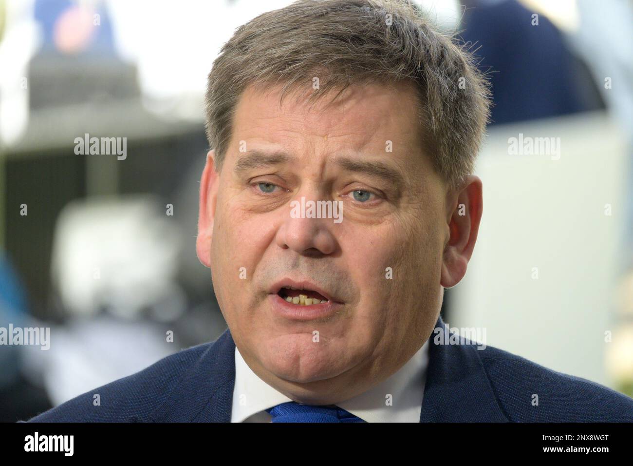 Andrew Bridgen MP (Ind: North West Leicestershire) intervistato su College Green, Westminster, Foto Stock