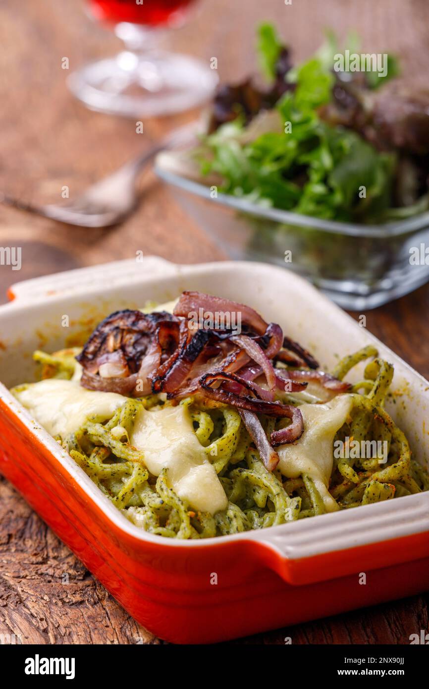 Spaetzle sveva con formaggio Foto Stock