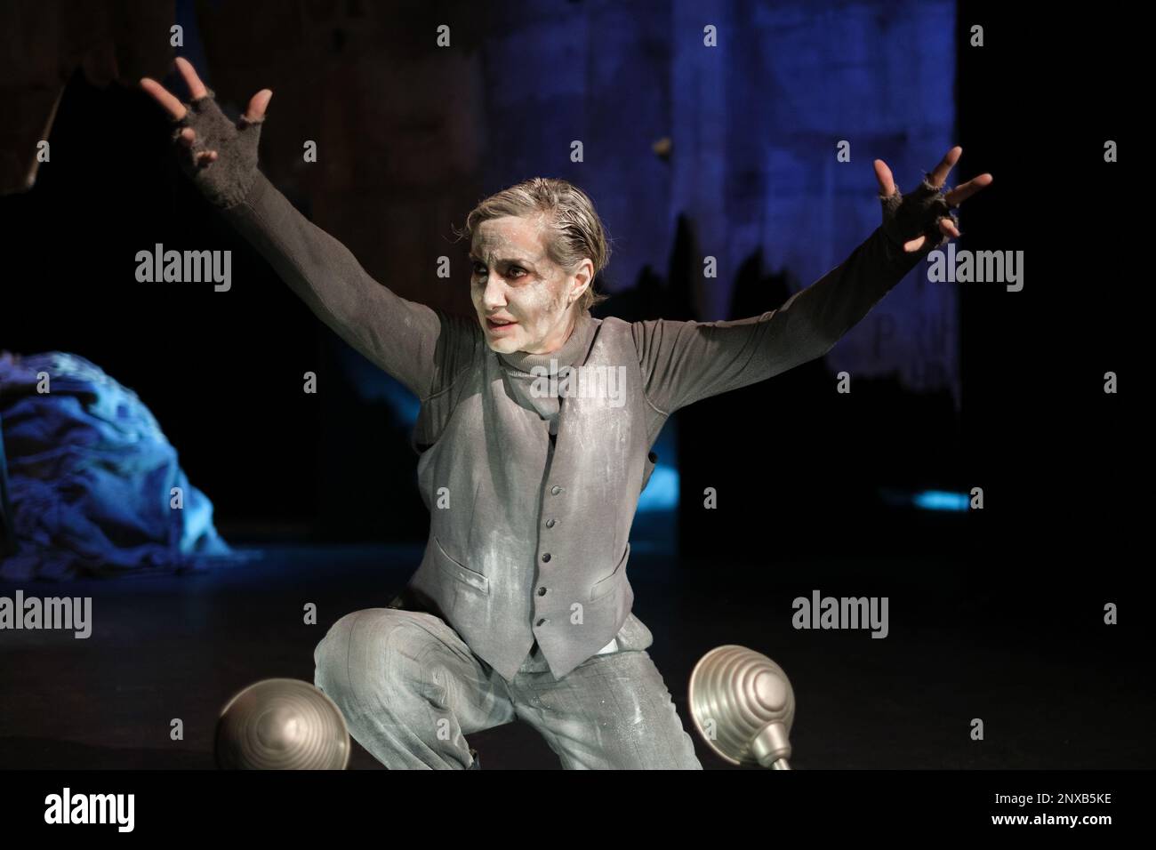 Madrid, Spagna. 01st Mar, 2023. L'attrice Sonia Almarcha, si esibisce durante la presentazione di 'Mefisto for Ever' al Teatro Fernan Gomez di Madrid. Credit: SOPA Images Limited/Alamy Live News Foto Stock