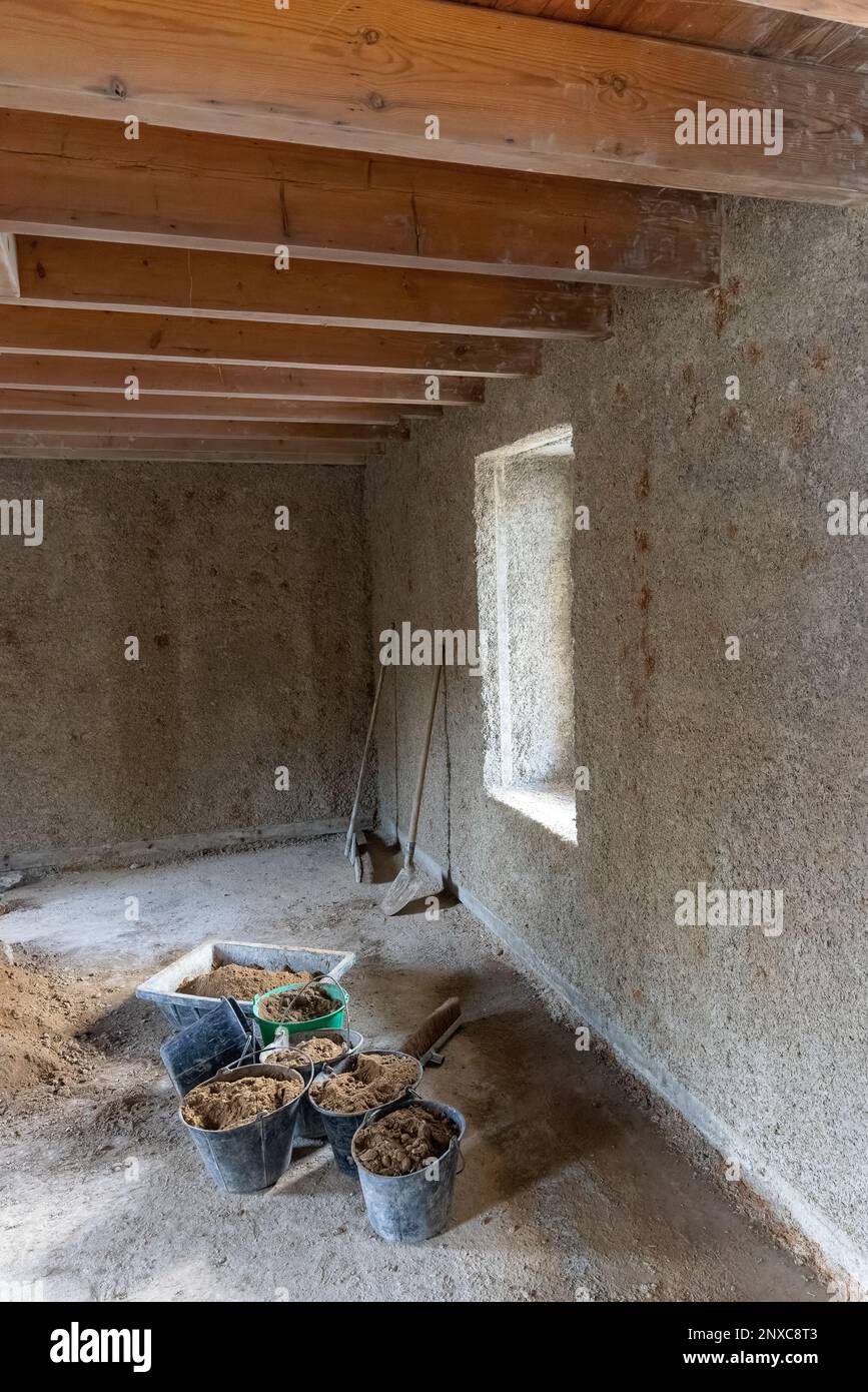 Lavori di restauro di un vecchio edificio Foto Stock