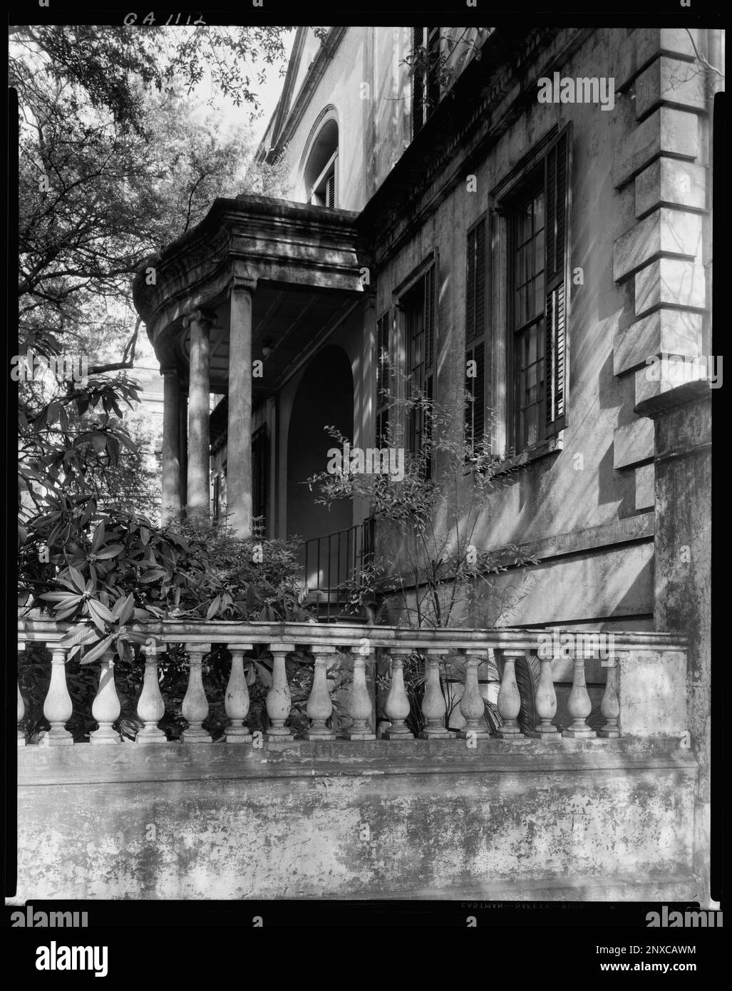 Richardson Owens Thomas House, 124 Abercorn St., Savannah, Chatham County, Georgia. Carnegie Survey of the Architecture of the South. Stati Uniti, Georgia, Contea di Chatham, Savannah, Fences, Colonne, Case. Foto Stock