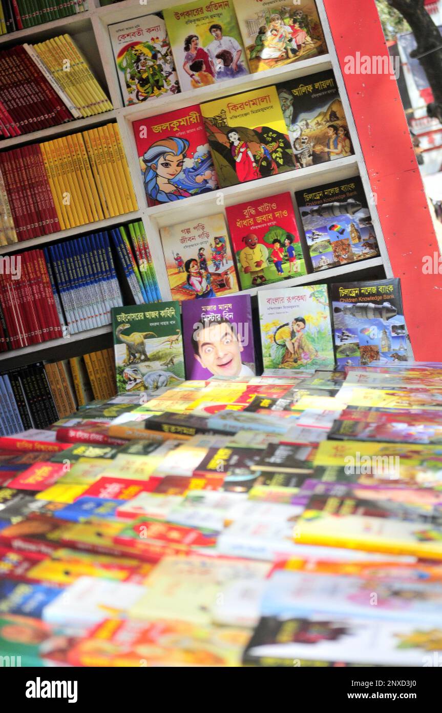 La fiera internazionale del libro di Dhaka 2023 è chiamata 'Ekushey Boi Melaa' a Dhaka, Bangladesh. Foto Stock