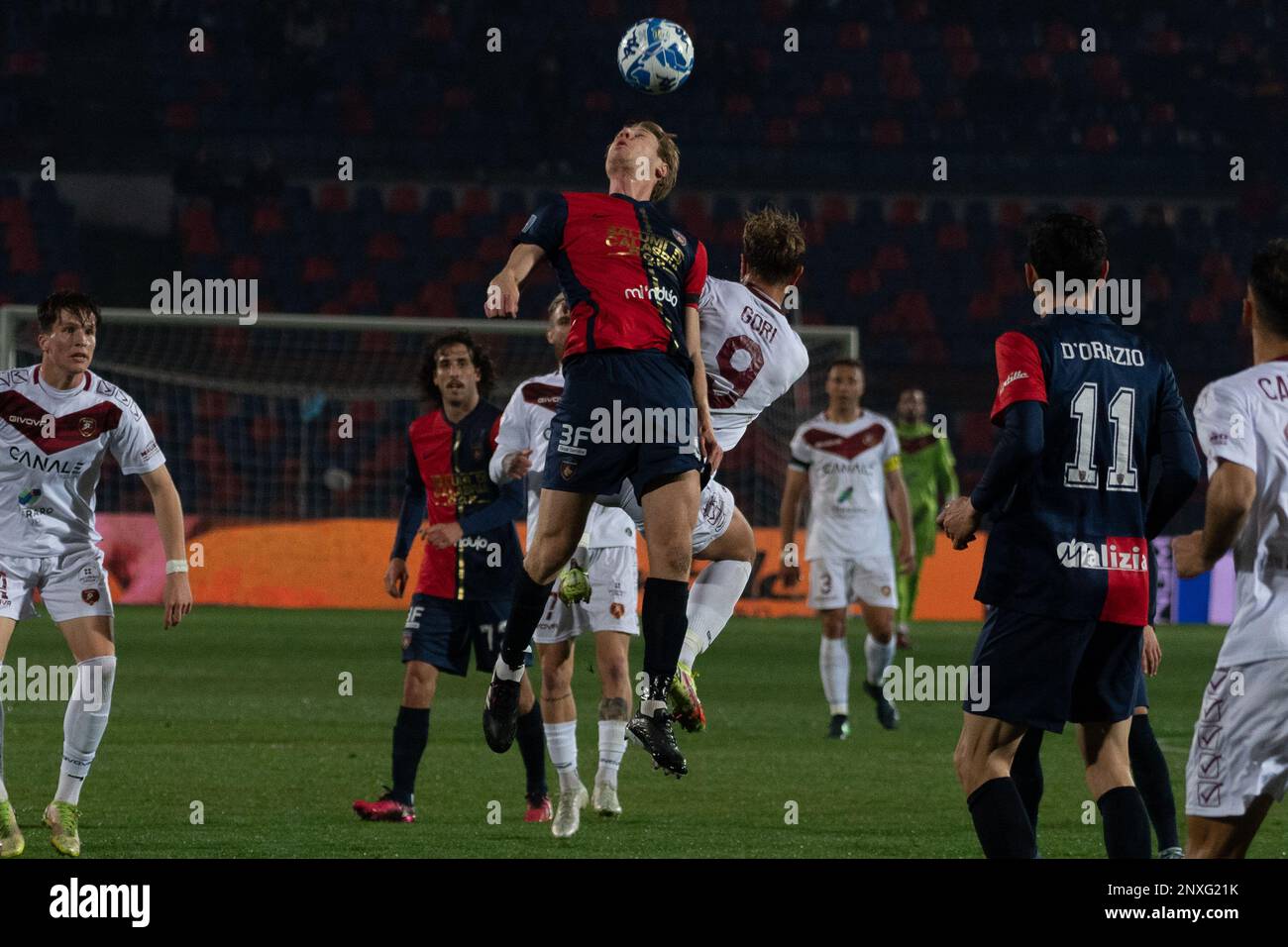 Stadio San Vito - Gigi Marulla, Cosenza, Italia, 28 febbraio 2023, Brescianini Marco Cosenza testa girato durante Cosenza Calcio vs Reggina 1914 - Ital Foto Stock