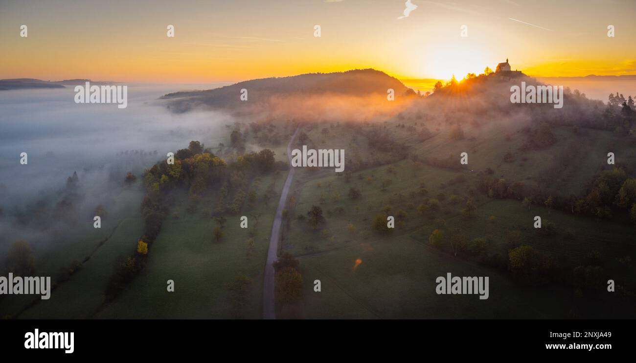 Vista dall'alto con atmosfera mattutina Foto Stock