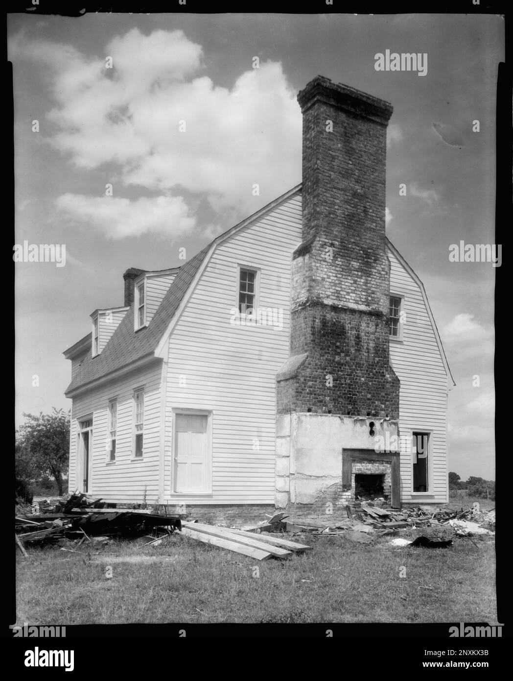 Hazel Hill, Spotsilvania County, Virginia. Carnegie Survey of the Architecture of the South. Stati Uniti Virginia Spotsilvania County, Chimneys, Gambrel tetti, case, ristrutturazione. Foto Stock