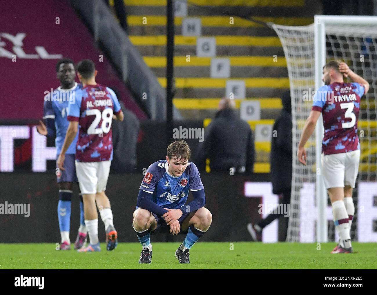 Burnley, Regno Unito. 1st Mar, 2023. Lewis Warrington di Fleetwood Town reagisce a tempo pieno durante la partita della fa Cup a Turf Moor, Burnley. Il credito dell'immagine dovrebbe essere: Gary Oakley/Sportimage Credit: Sportimage/Alamy Live News Foto Stock
