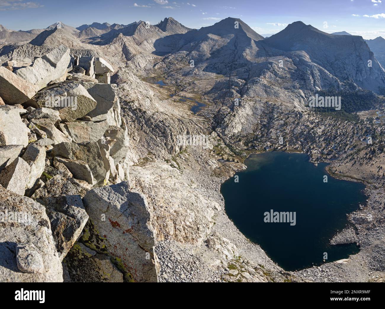 Lago Merriam vista da una montagna vicina Foto Stock