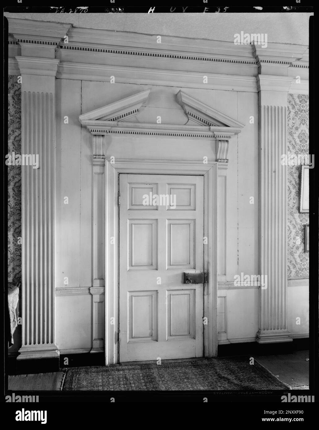 Federal Hill, Fredericksburg, Virginia. Carnegie Survey of the Architecture of the South. Stati Uniti Virginia Fredericksburg, Doors & Doorways, Moldings, Drawing Rooms. Foto Stock